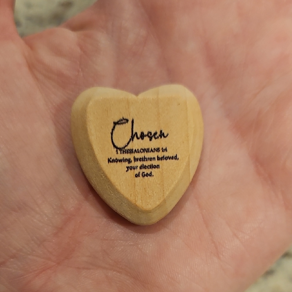 Wooden Heart-Shaped Christian Pocket Heart Thessalonians